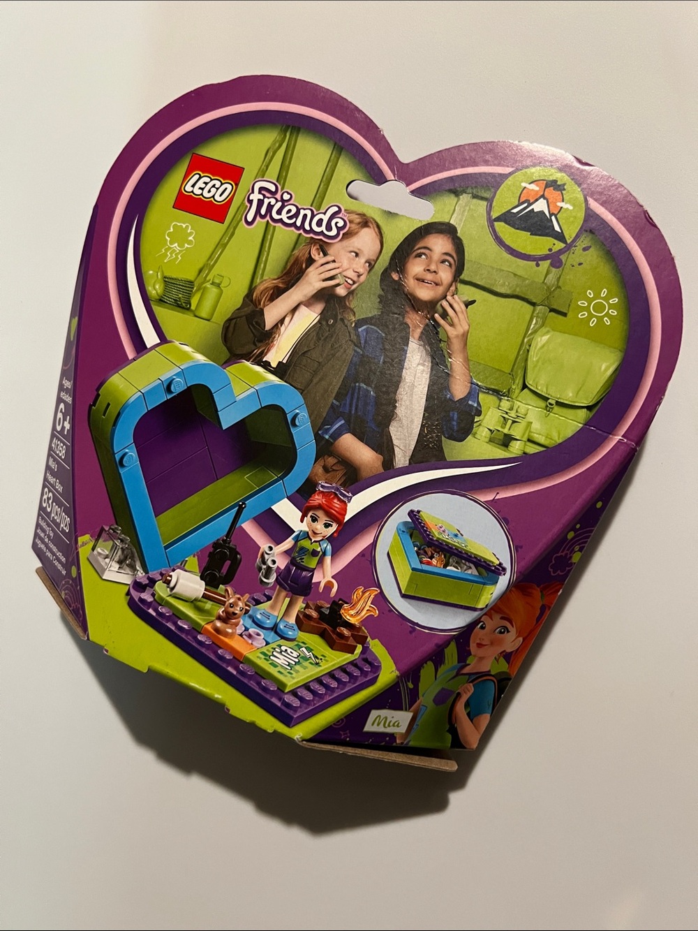 LEGO 41358 Friends Heart-Shaped Mini Playset - Purple & Blue (Mia)